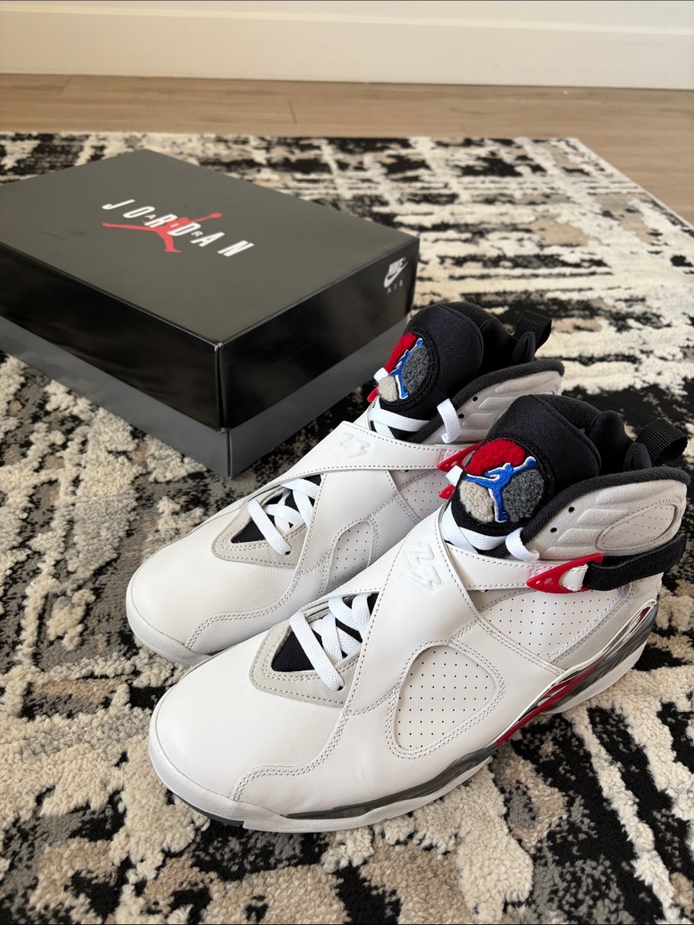 Jordan 8 “Bugs Bunny”
